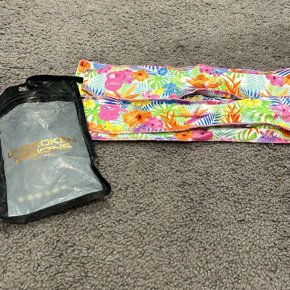 Unbroken Designs Wrist Wraps - Picture 2 of 4